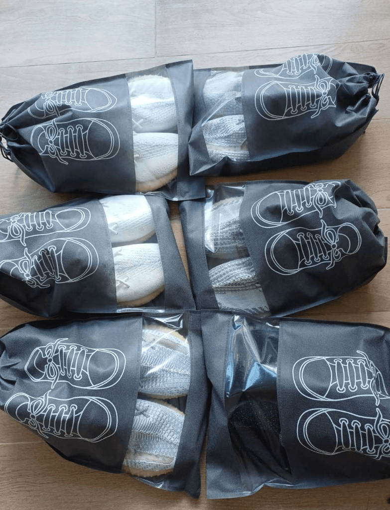 Laundry service image 4